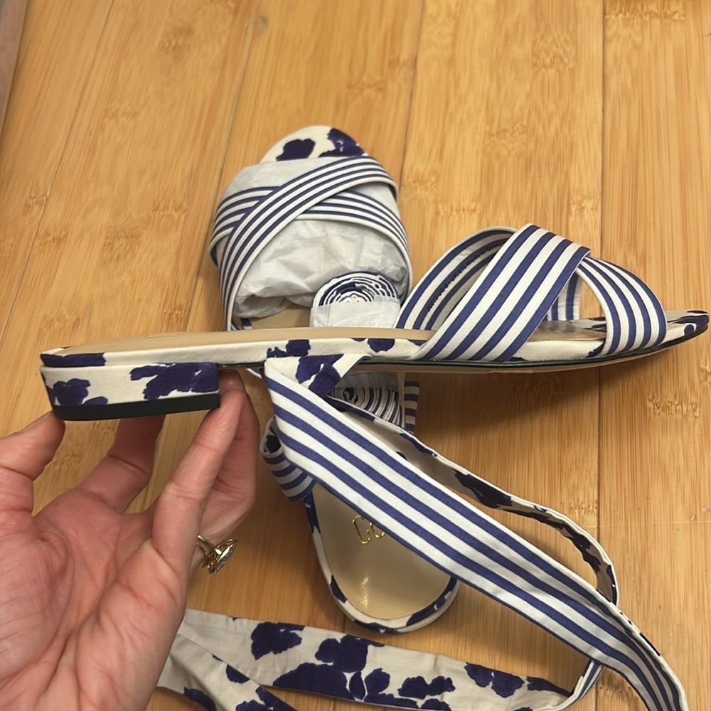 Cabi All Tied Up Blue & White Sandals size 8, New without box NWOB - Picture 6 of 6
